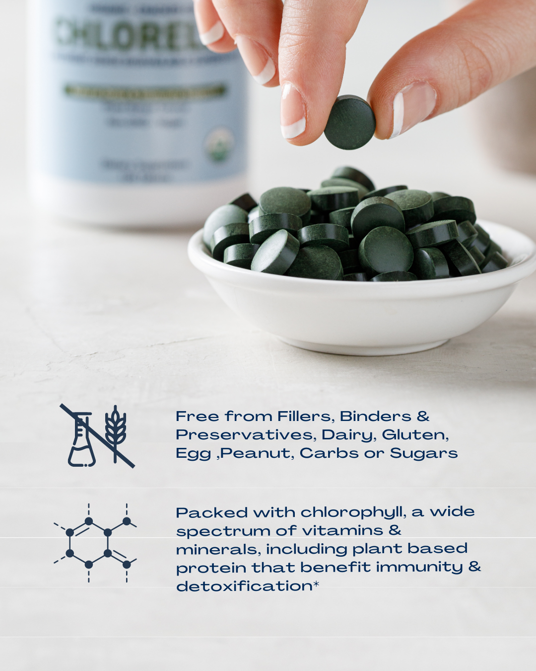 BioOptimal Chlorella Tablets - Organic | Kosher | High Potency, Pure Chlorella raw superfood, Broken Cell Wall | High in Protein, no additives